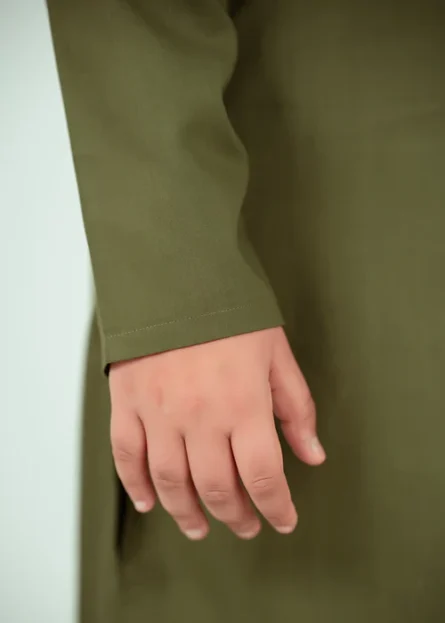 Green suit - Image 4